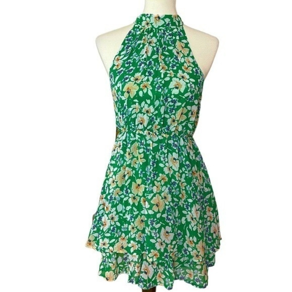 Chic Floral Halter Mini Dress in Green